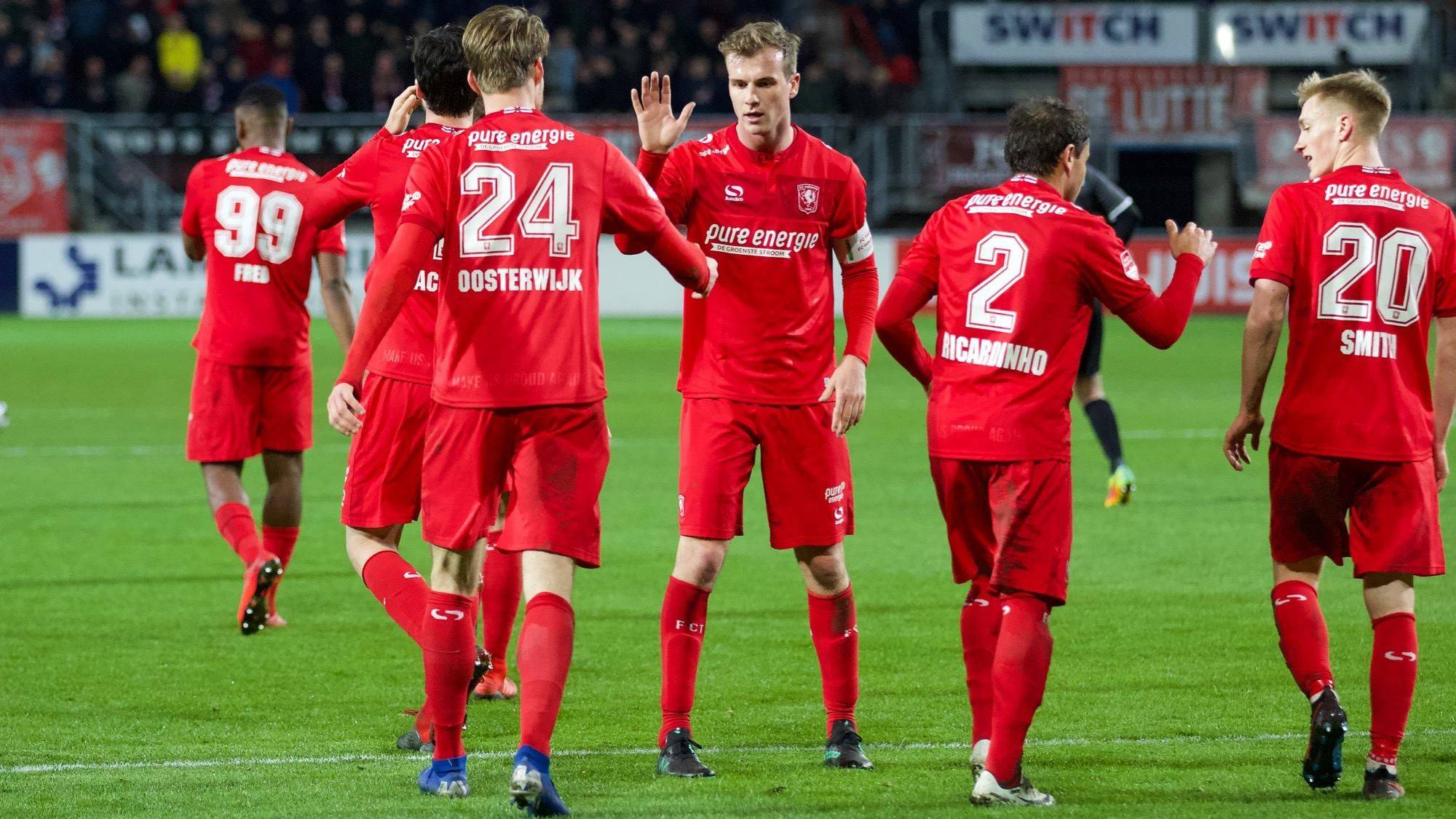 她的表现不 她的表现不