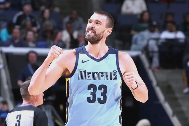 达对中国足 达对中国足