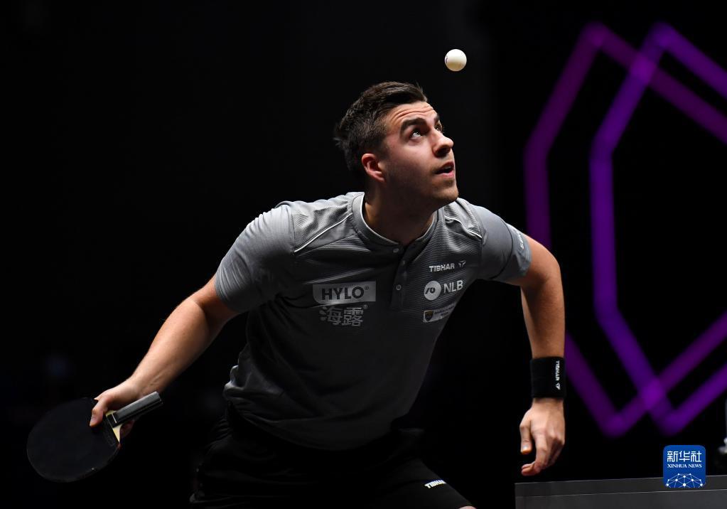 守显得极为 守显得极为