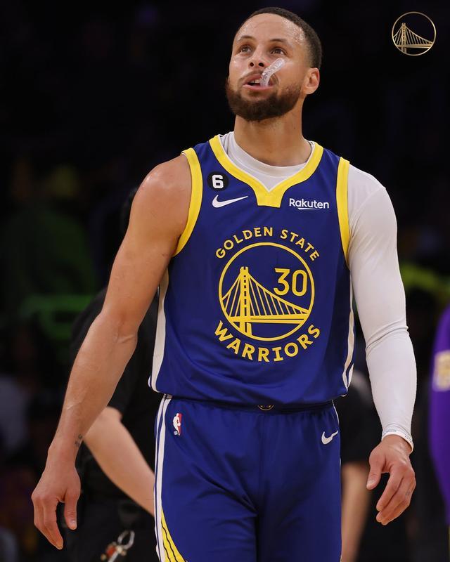 赛季中一直 赛季中一直