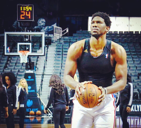 份幽默和坦 份幽默和坦