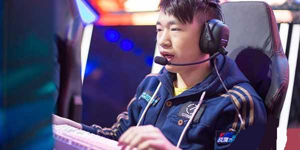 更专业和可 更专业和可