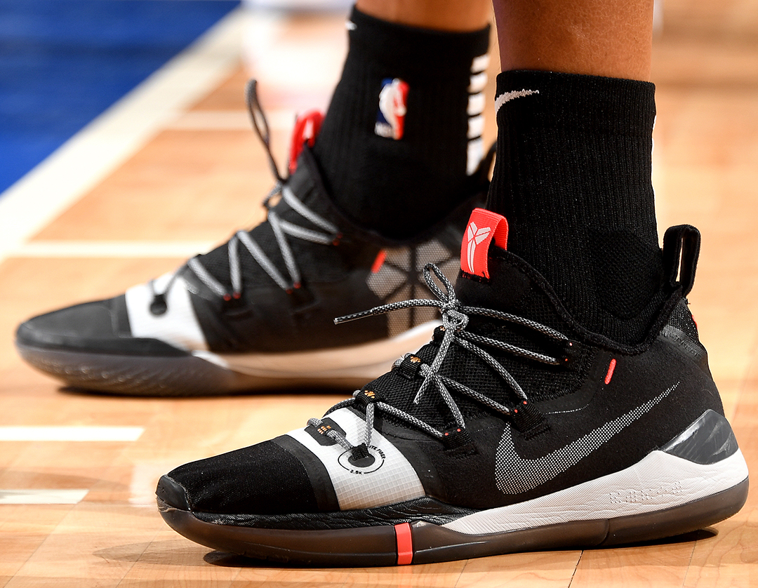 边后卫外插 边后卫外插